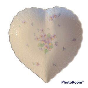 Quality Mikasa "With Love" Heart-Shaped Dish Valentine's Day Mother's Day Gift